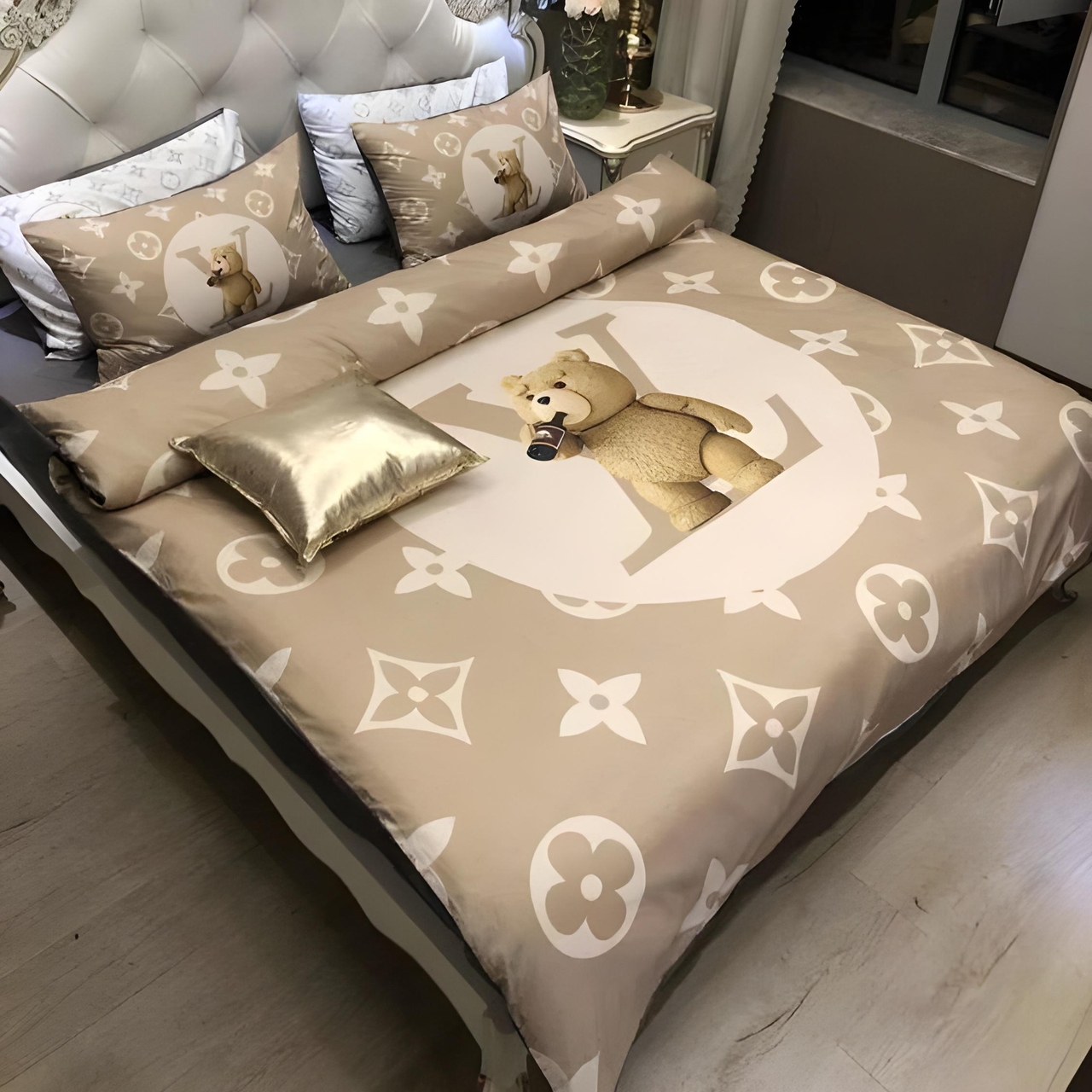 Louis Vuitton Bedding Set – TB585