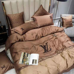 Louis Vuitton Bedding Set – TB591